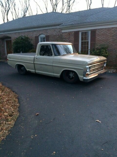 Ford F100 1972 image number 4