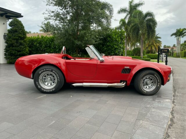 Shelby Cobra 1965 image number 2