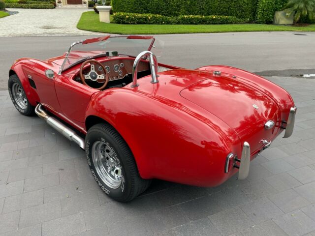 Shelby Cobra 1965 image number 25