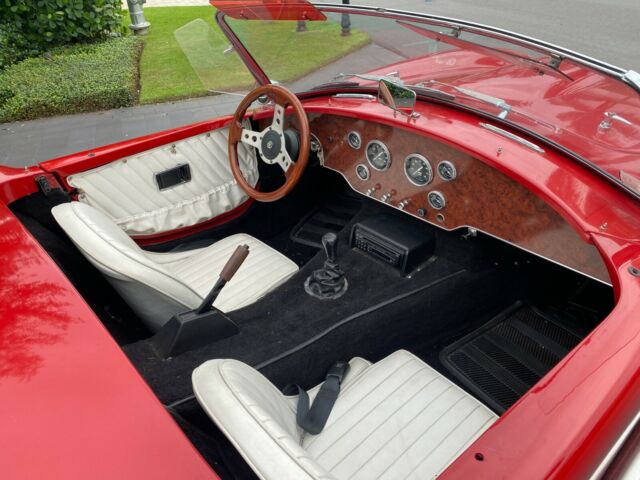 Shelby Cobra 1965 image number 34