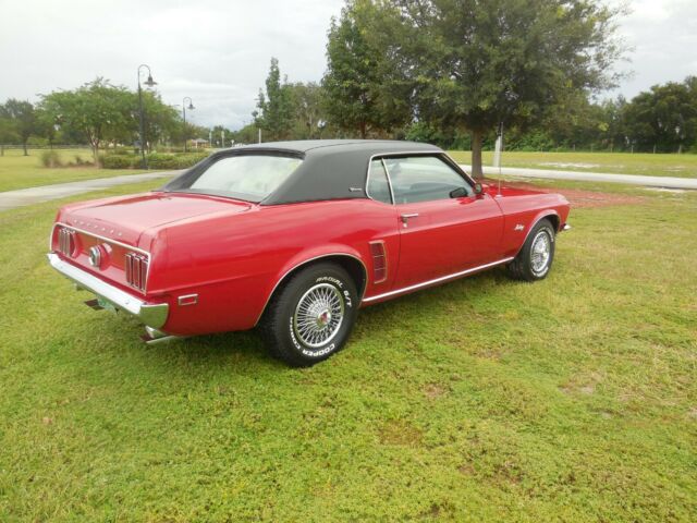 Ford Mustang 1969 image number 33