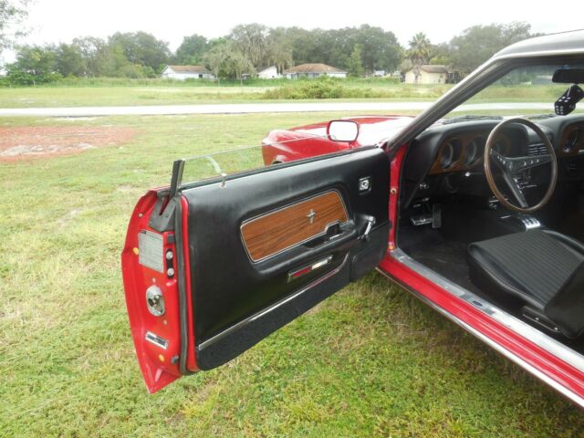 Ford Mustang 1969 image number 34