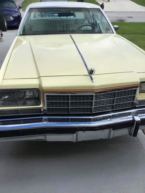 Buick Electra 225 1977 image number 11