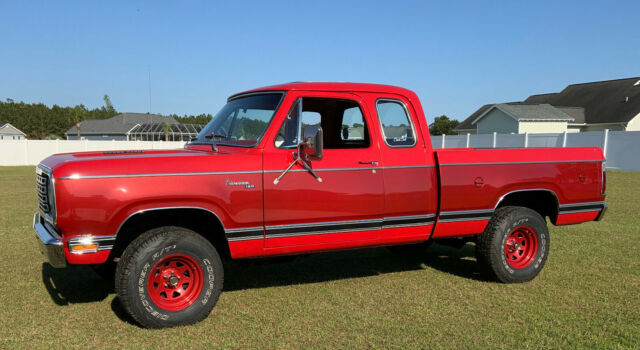 Dodge Power Wagon 1978 image number 1