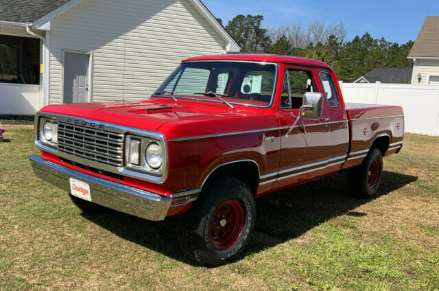 Dodge Power Wagon 1978 image number 22