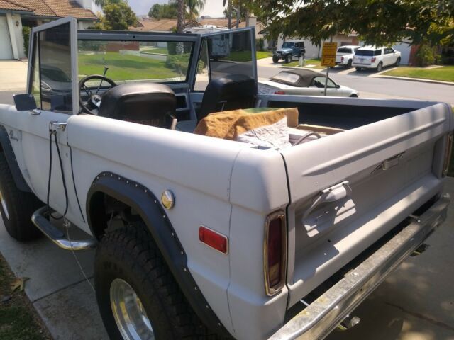 Ford Bronco 1971 image number 6