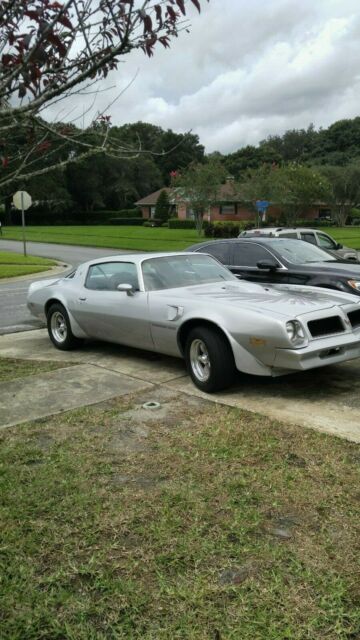 Pontiac Trans Am 1976 image number 15