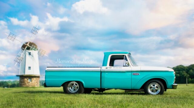 Ford F-100 1965 image number 0