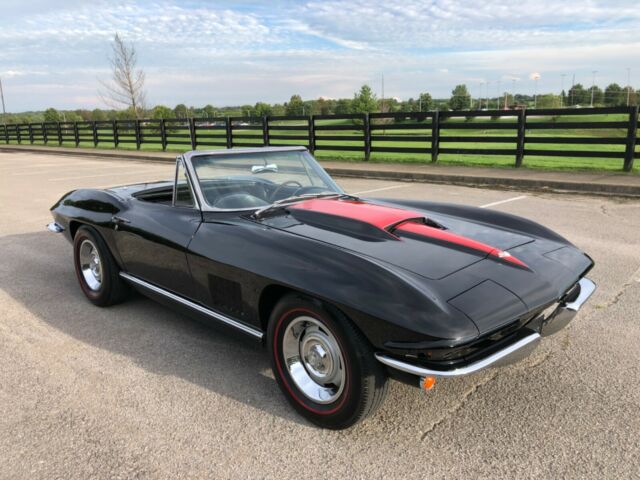 Chevrolet Corvette 1967 image number 28