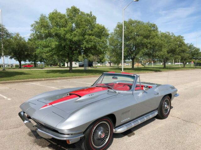 Chevrolet Corvette 1967 image number 24