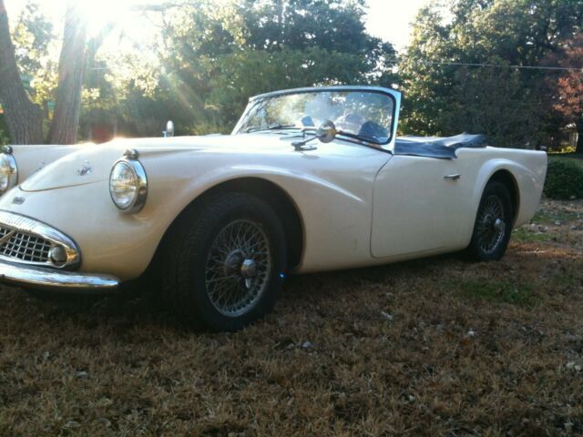 Daimler SP250 SP250 1961 image number 1