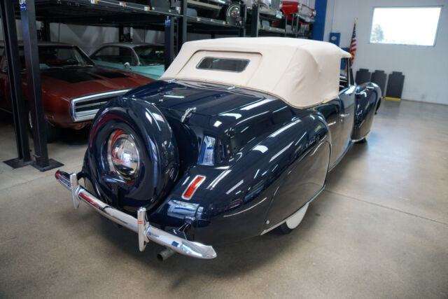 Lincoln Zephyr Continental V12 Convertible 1940 image number 17