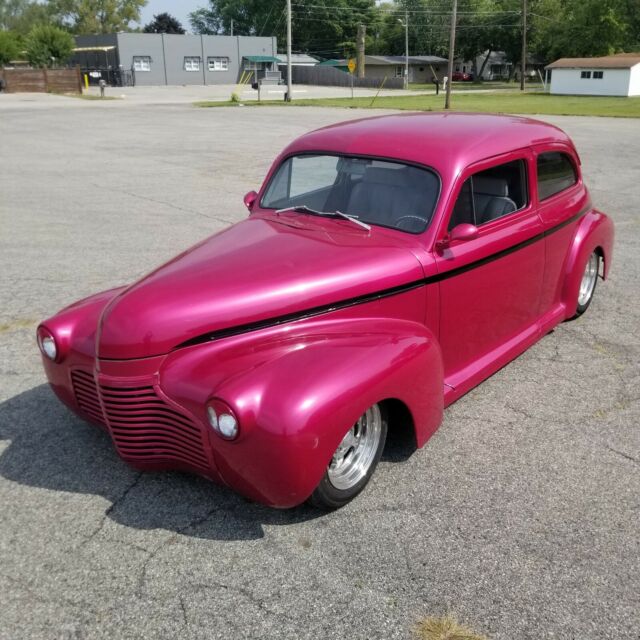 Chevrolet Special Deluxe 1941 image number 14