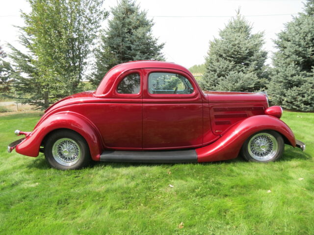 Ford 5 window 1935 image number 0