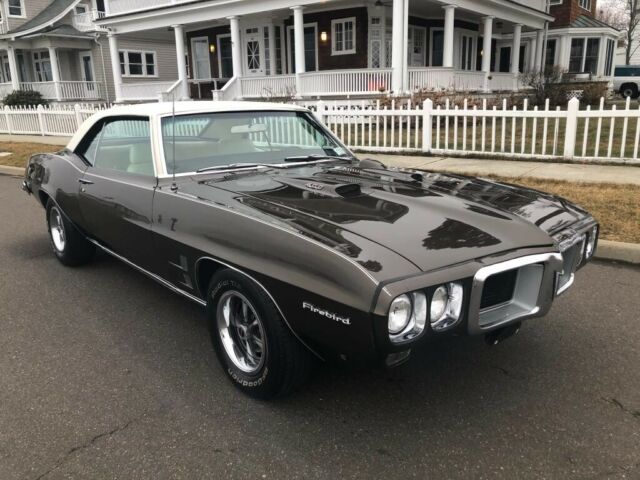 Pontiac Firebird 1969 image number 1