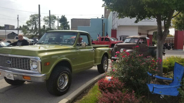 Chevrolet K10 Pickup 1972 image number 1