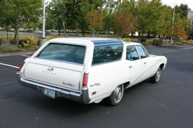 Buick Sportwagon 1969 image number 9