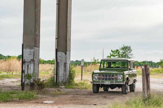 Ford Bronco 1975 image number 6