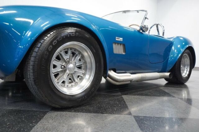 Shelby Cobra 1967 image number 23