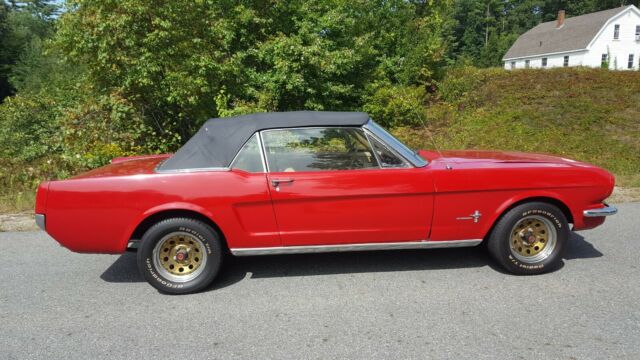 Ford Mustang 1966 image number 13