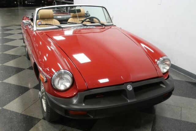 MG MGB 1978 image number 18