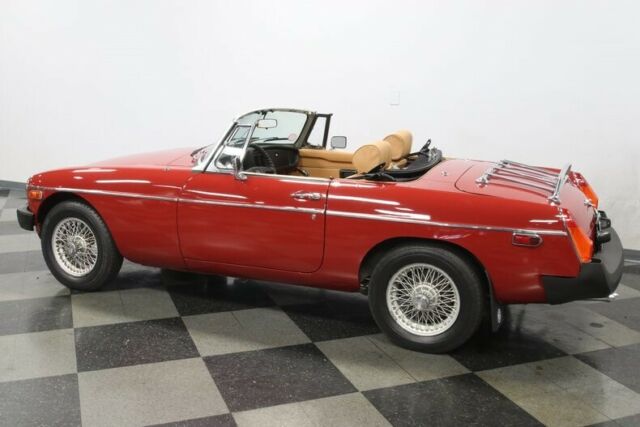 MG MGB 1978 image number 32