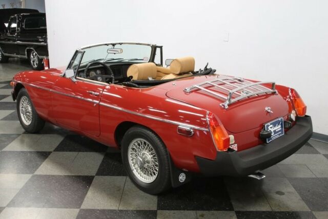 MG MGB 1978 image number 33