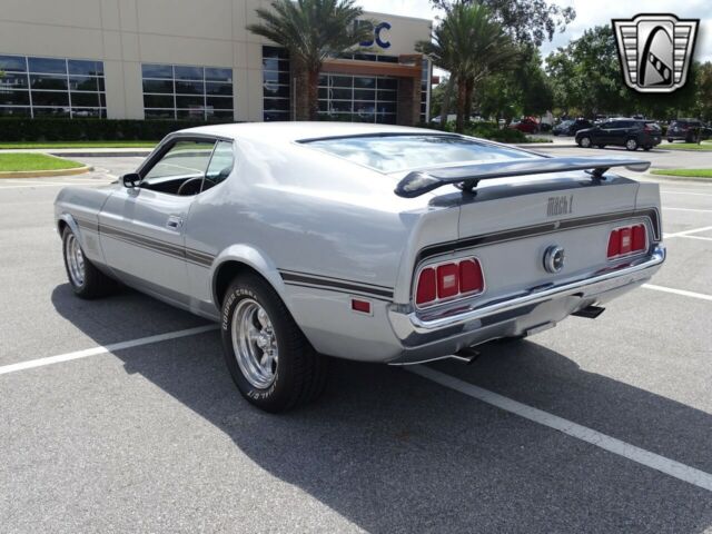 Ford Mustang 1971 image number 18