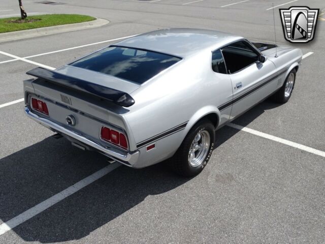 Ford Mustang 1971 image number 23