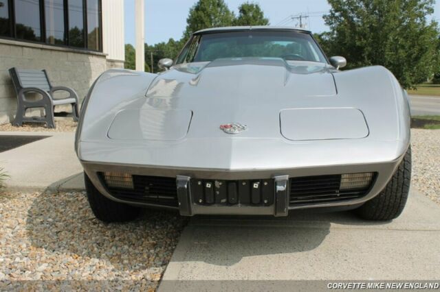 Chevrolet Corvette 1978 image number 7