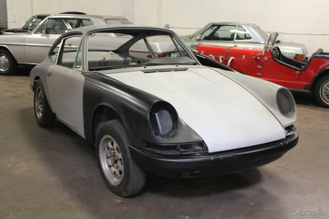 Porsche 912 1968 image number 0