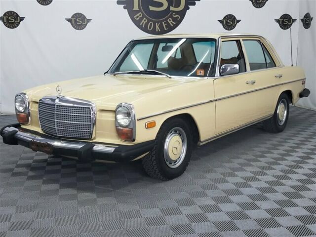 Mercedes-Benz 240 d 1974 image number 0