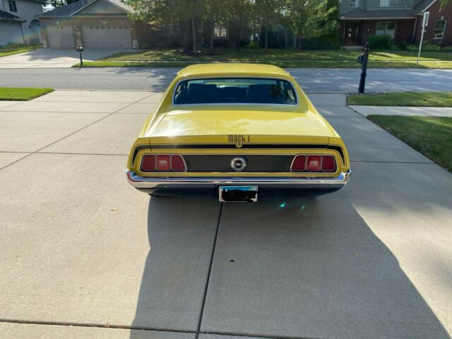 Ford Mustang 1971 image number 20