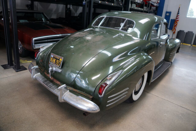 Cadillac Series 62 2 Door Hardtop 1941 image number 43