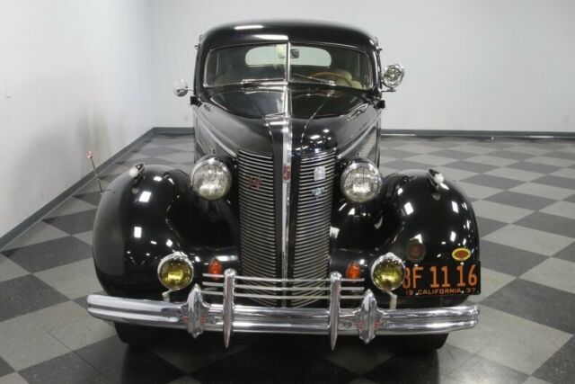 Buick Series 80 1937 image number 22