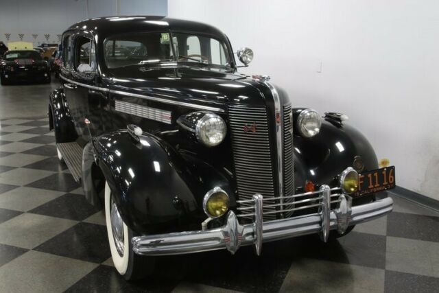 Buick Series 80 1937 image number 43