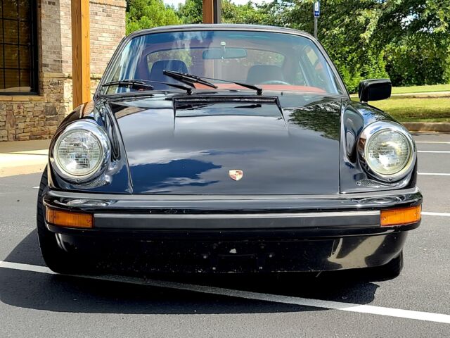 Porsche 911 1976 image number 10