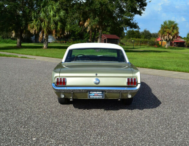 Ford Mustang 1966 image number 33