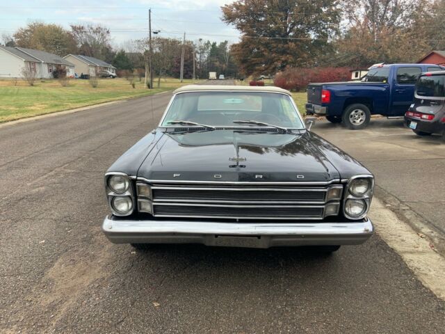 Ford Galaxie 1966 image number 37