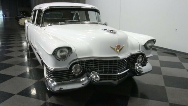 Cadillac Fleetwood Series 75 Limo 1954 image number 42