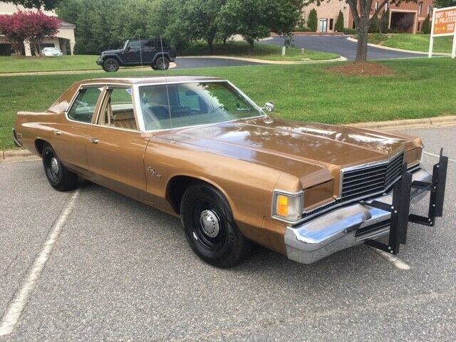 Dodge Monaco 1977 image number 21