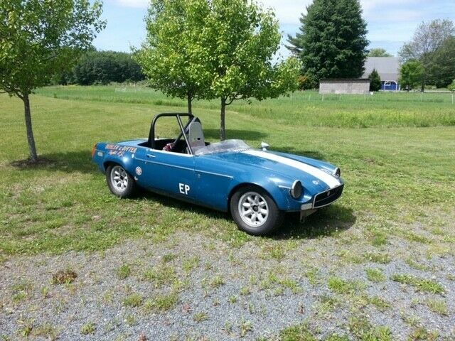 MG MGB 1971 image number 4