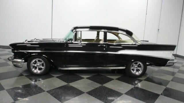 Chevrolet Bel Air/150/210 1957 image number 31