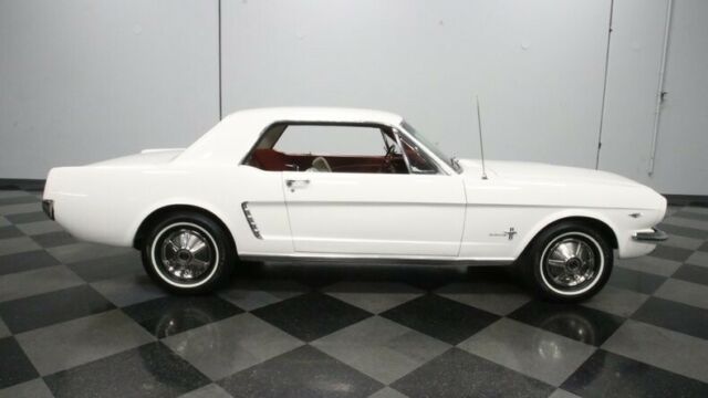 Ford Mustang 1964 image number 15