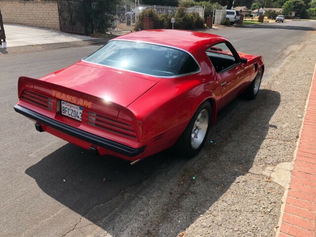 Pontiac Firebird 1975 image number 21