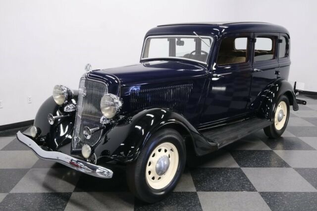 Plymouth 4 Door Sedan 1934 image number 45