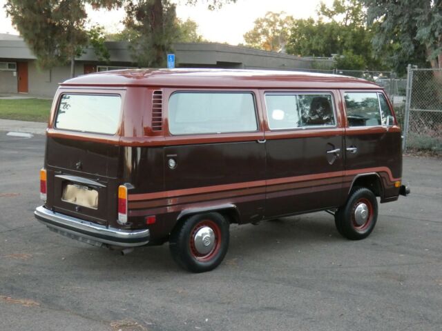 Volkswagen Bus/Vanagon 1978 image number 11