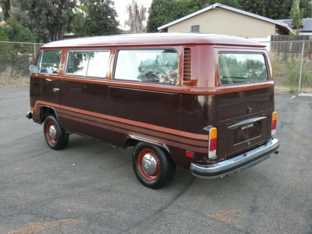 Volkswagen Bus/Vanagon 1978 image number 33