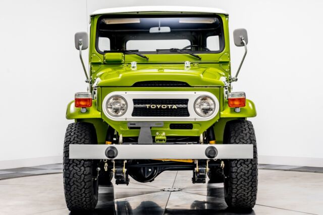 Toyota FJ Cruiser 1976 image number 26