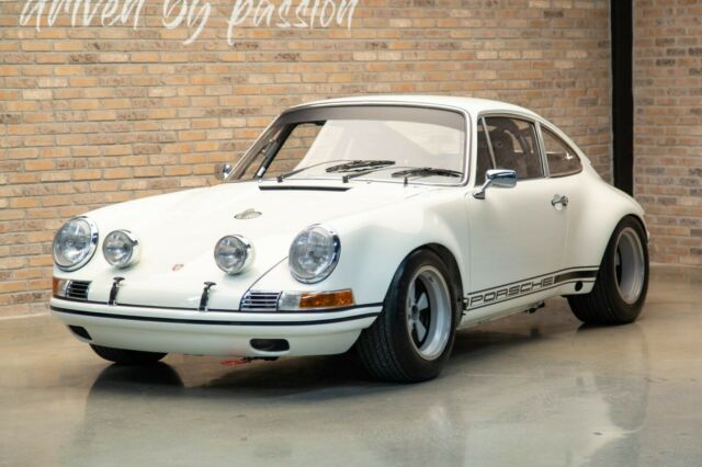 Porsche 911 1971 image number 28